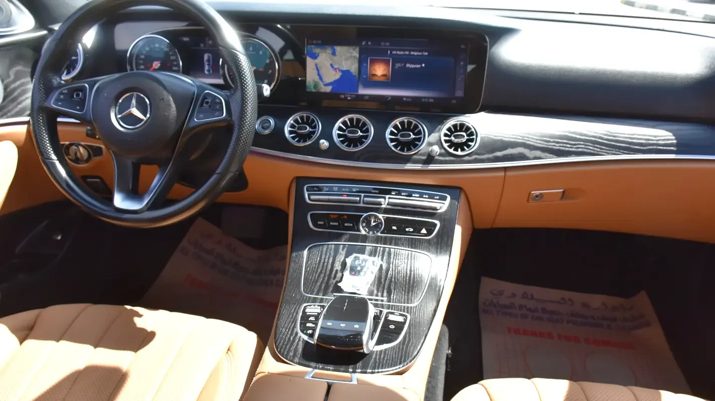 Mercedes-Benz E-Class E 300 9G-TRONIC (245 حصان) - 11