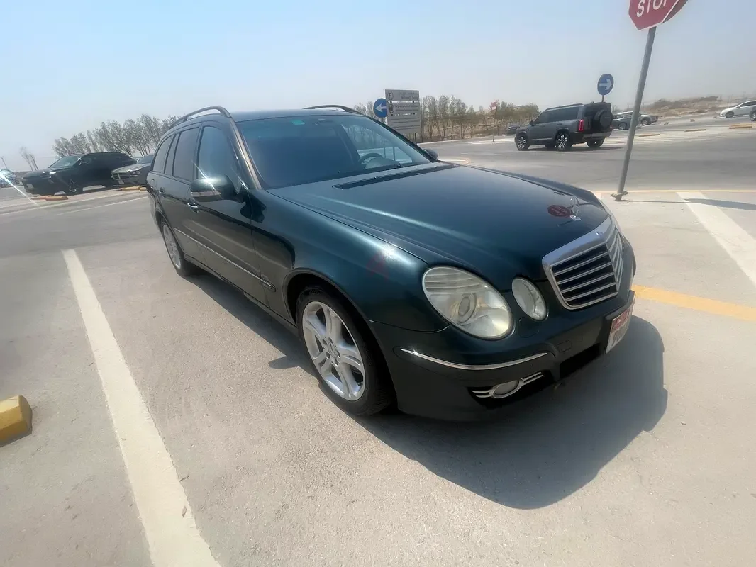 Mercedes-Benz E-Class E 350 4MATIC AT (272 hp)