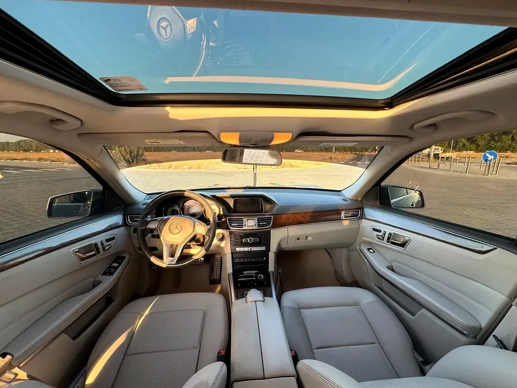 Mercedes-Benz E-Class E 350 7G-Tronic Plus (306 hp) - 19