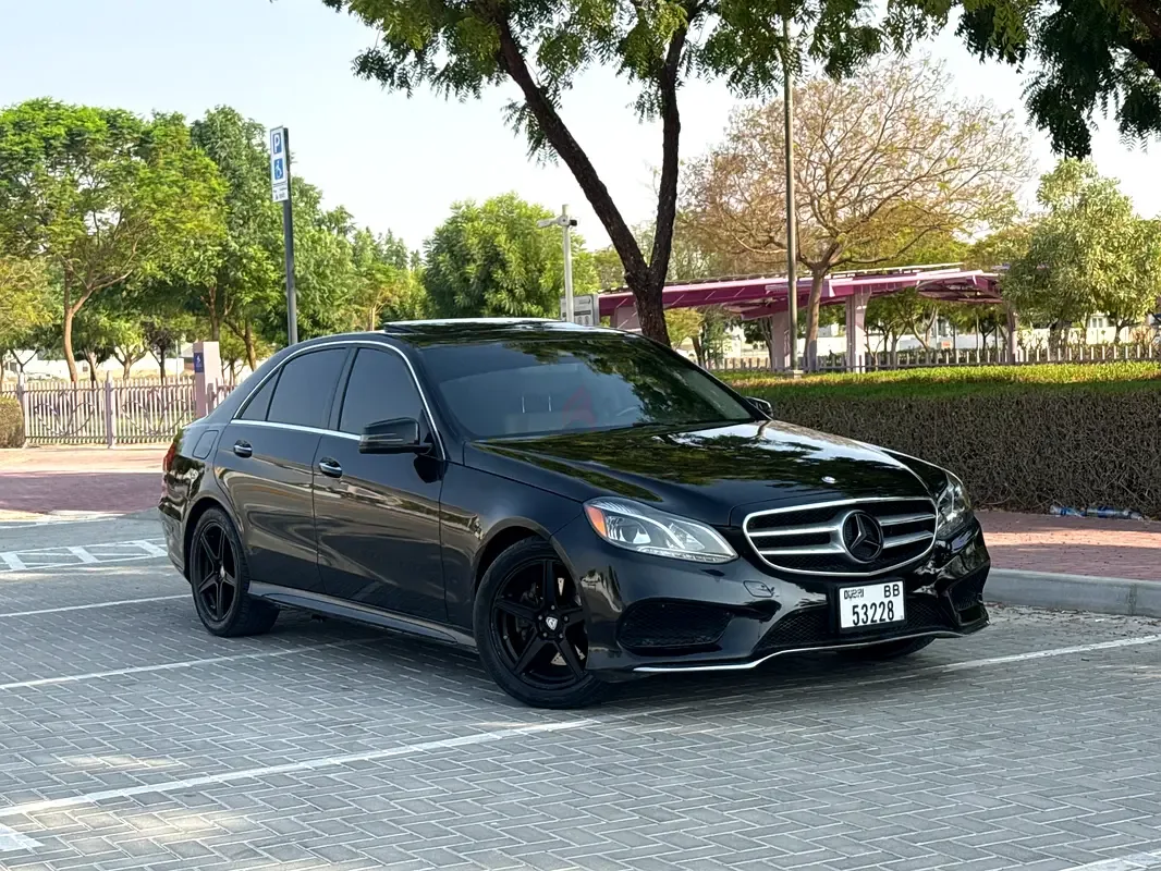 Mercedes-Benz E-Class E 350 7G-Tronic Plus (306 حصان) - 3