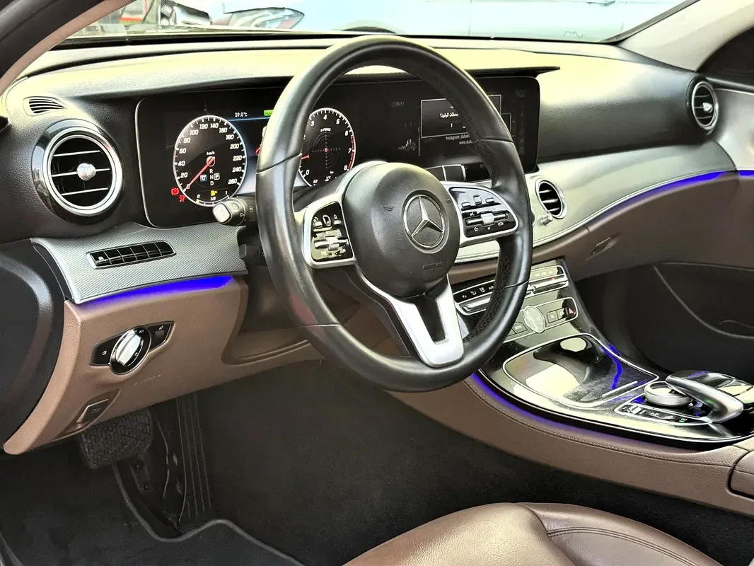 Mercedes-Benz E-Class E 350 e 9G-TRONIC (211 حصان) - 12