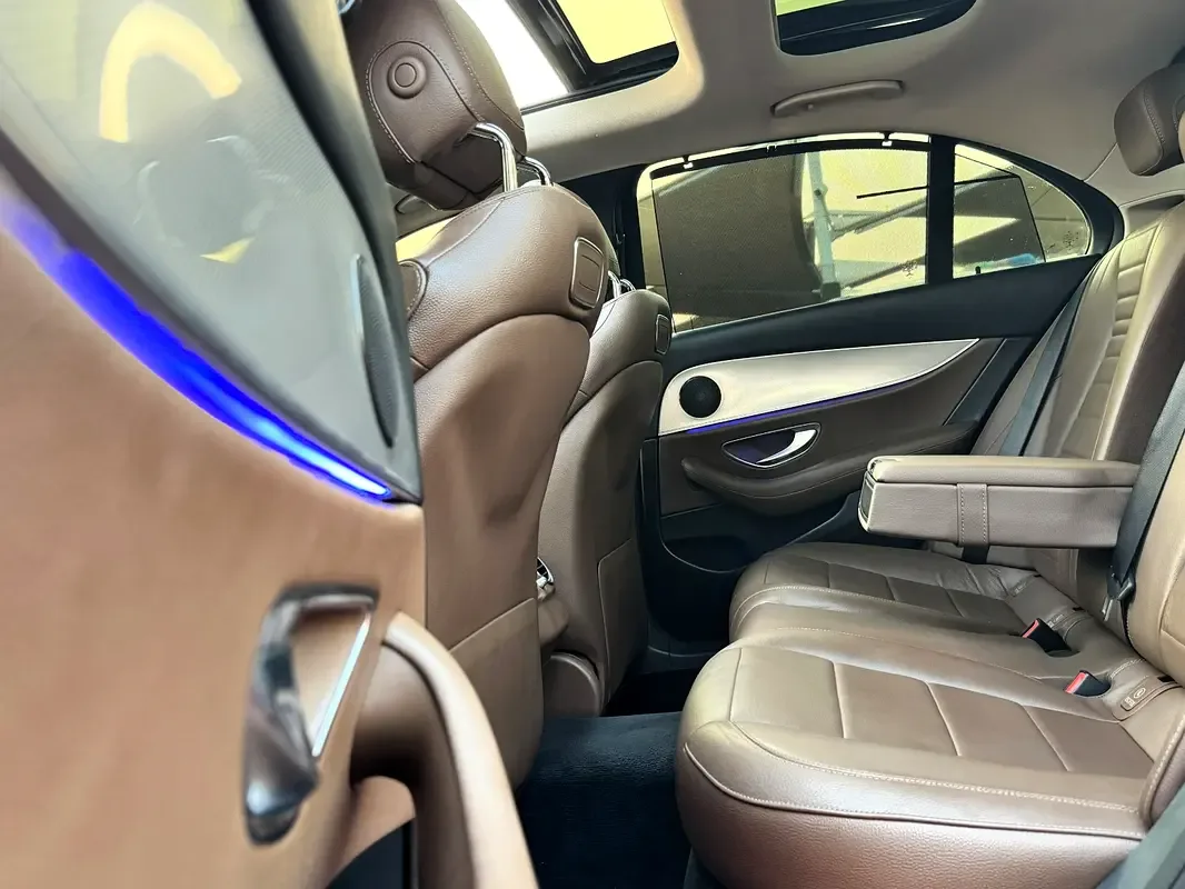 Mercedes-Benz E-Class E 350 e 9G-TRONIC (211 حصان) - 17