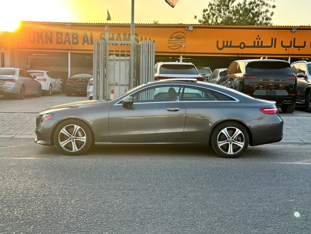 Mercedes-Benz E-Class E 400 4MATIC G-TRONIC (333 حصان) - 2
