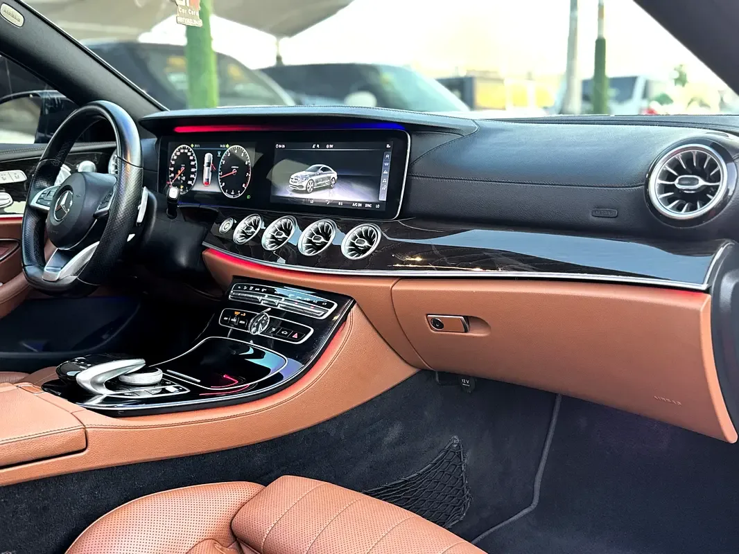 Mercedes-Benz E-Class E 400 4MATIC G-TRONIC (333 hp) - 16