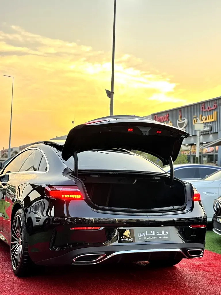 Mercedes-Benz E-Class E 400 4MATIC G-TRONIC (333 hp) - 18