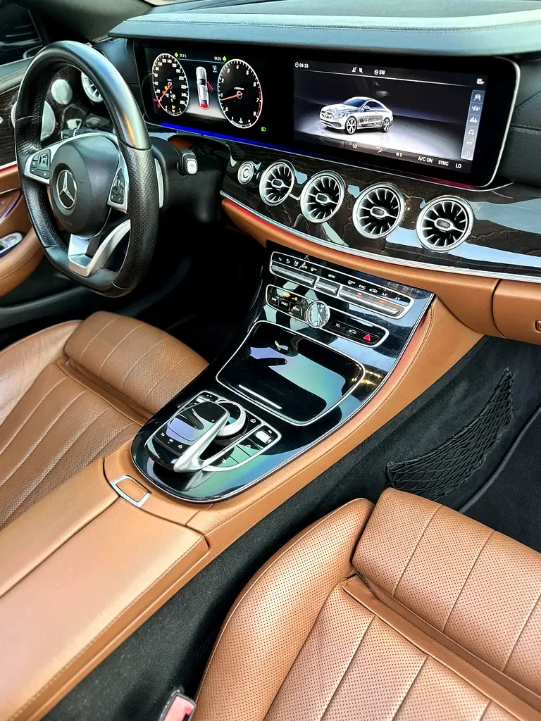 Mercedes-Benz E-Class E 400 4MATIC G-TRONIC (333 hp) - 17