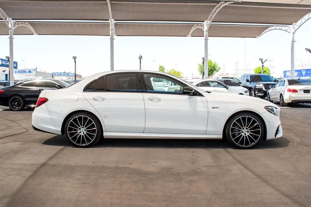 Mercedes-Benz E-Class E 43 AMG 4MATIC 9G-TRONIC (401 حصان) - 5