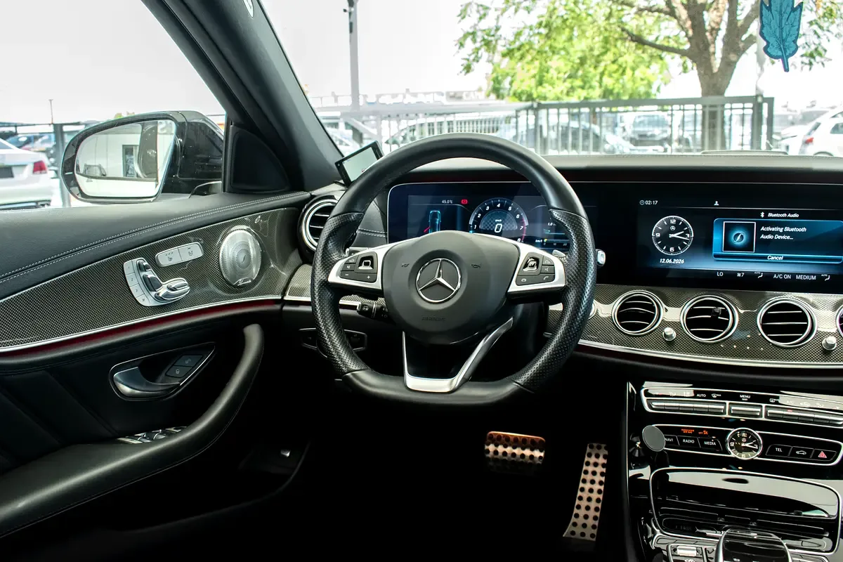 Mercedes-Benz E-Class E 43 AMG 4MATIC 9G-TRONIC (401 حصان) - 10