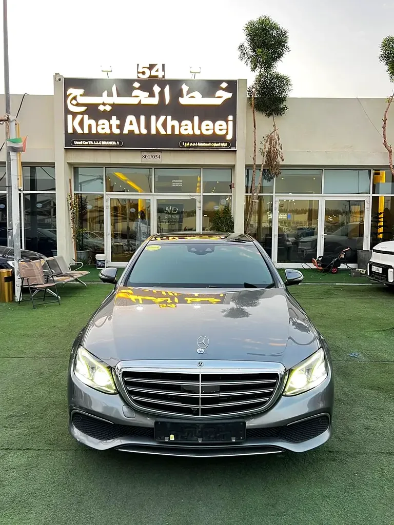 Mercedes-Benz E-Class E 450 4MATIC 9G-TRONIC (367 حصان)