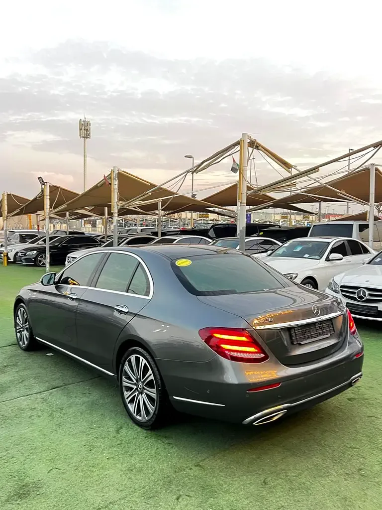 Mercedes-Benz E-Class E 450 4MATIC 9G-TRONIC (367 hp) - 9