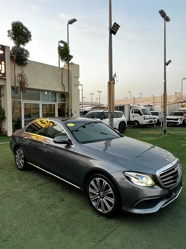 Mercedes-Benz E-Class E 450 4MATIC 9G-TRONIC (367 hp) - 10