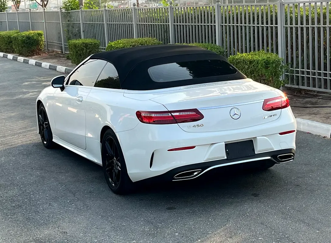 Mercedes-Benz E-Class E 450 4MATIC 9G-TRONIC (367 حصان) - 20