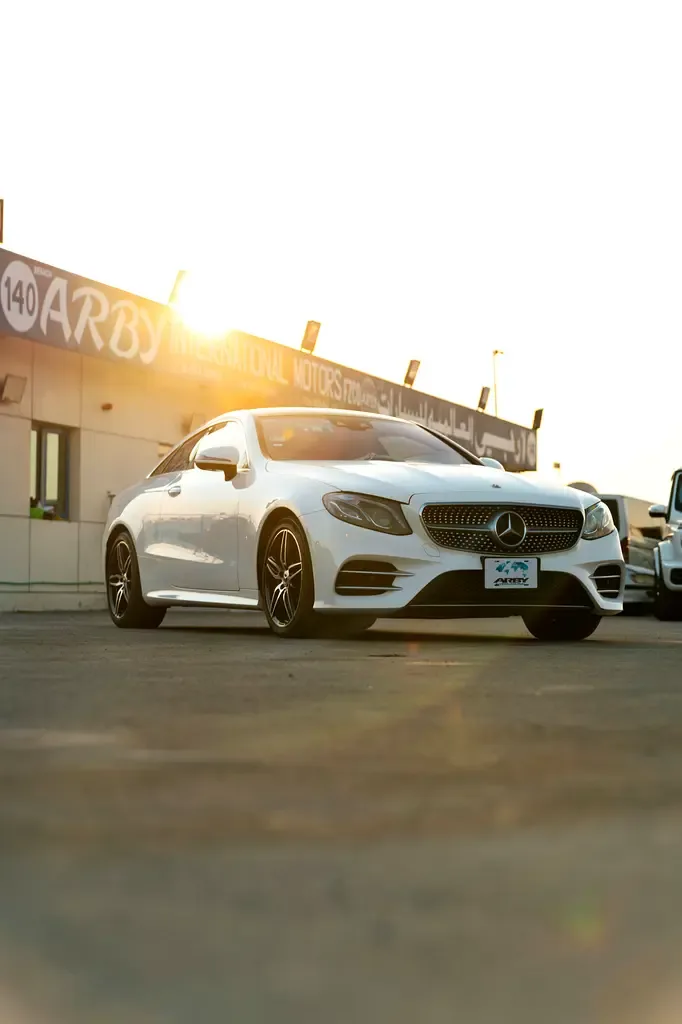 Mercedes-Benz E-Class E 450 4MATIC G-TRONIC (367 حصان) - 3