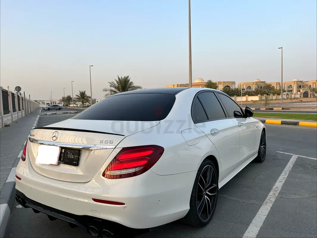 Mercedes-Benz E-Class E 53 4MATIC+ 9G-TRONIC (435 حصان) - 6