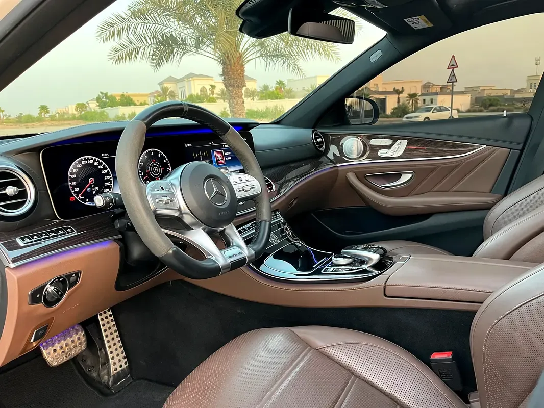 Mercedes-Benz E-Class E 53 4MATIC+ 9G-TRONIC (435 حصان) - 10