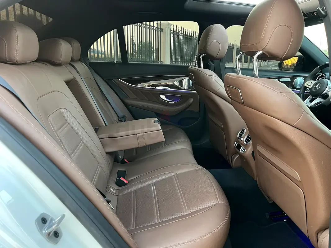 Mercedes-Benz E-Class E 53 4MATIC+ 9G-TRONIC (435 حصان) - 13