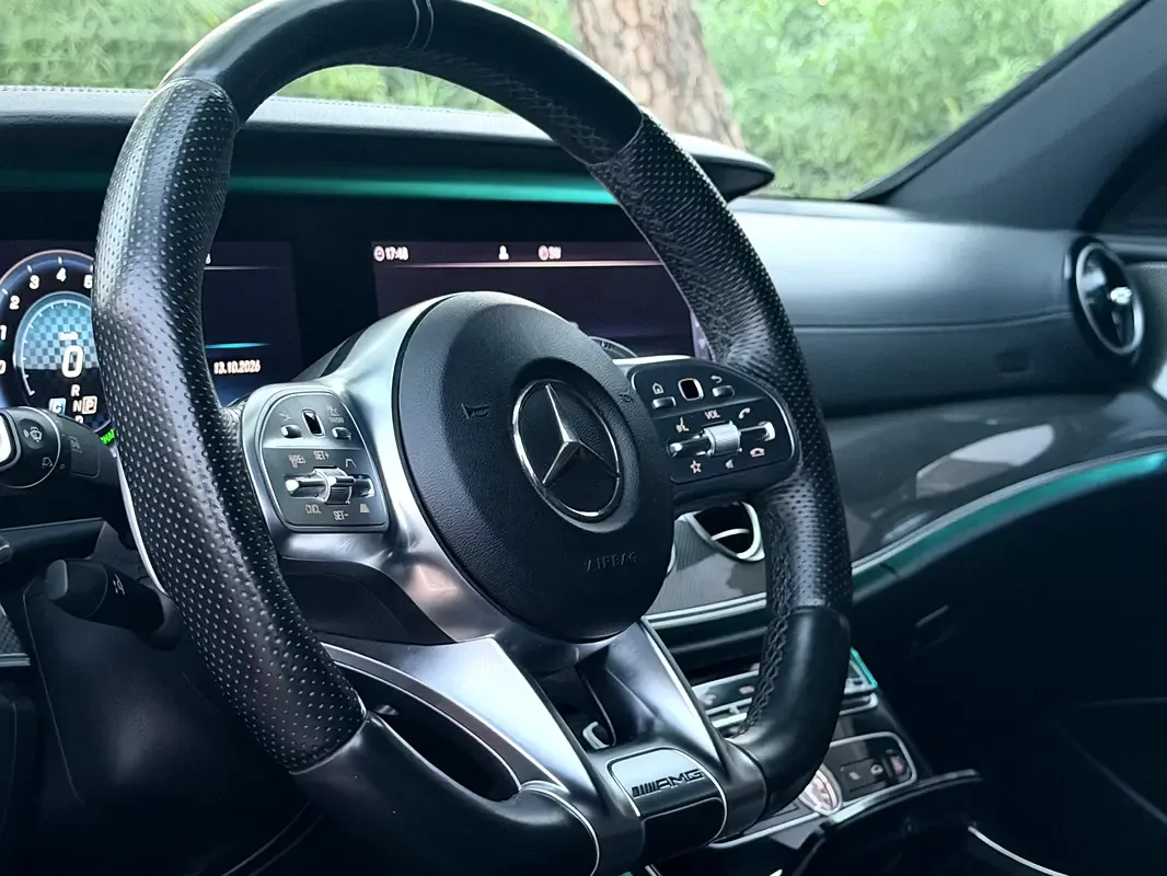 Mercedes-Benz E-Class E 53 4MATIC+ 9G-TRONIC (435 hp) - 12