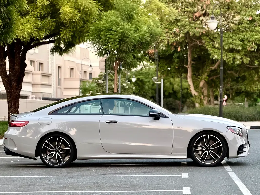 Mercedes-Benz E-Class E 53 4MATIC+ 9G-TRONIC (435 حصان) - 4
