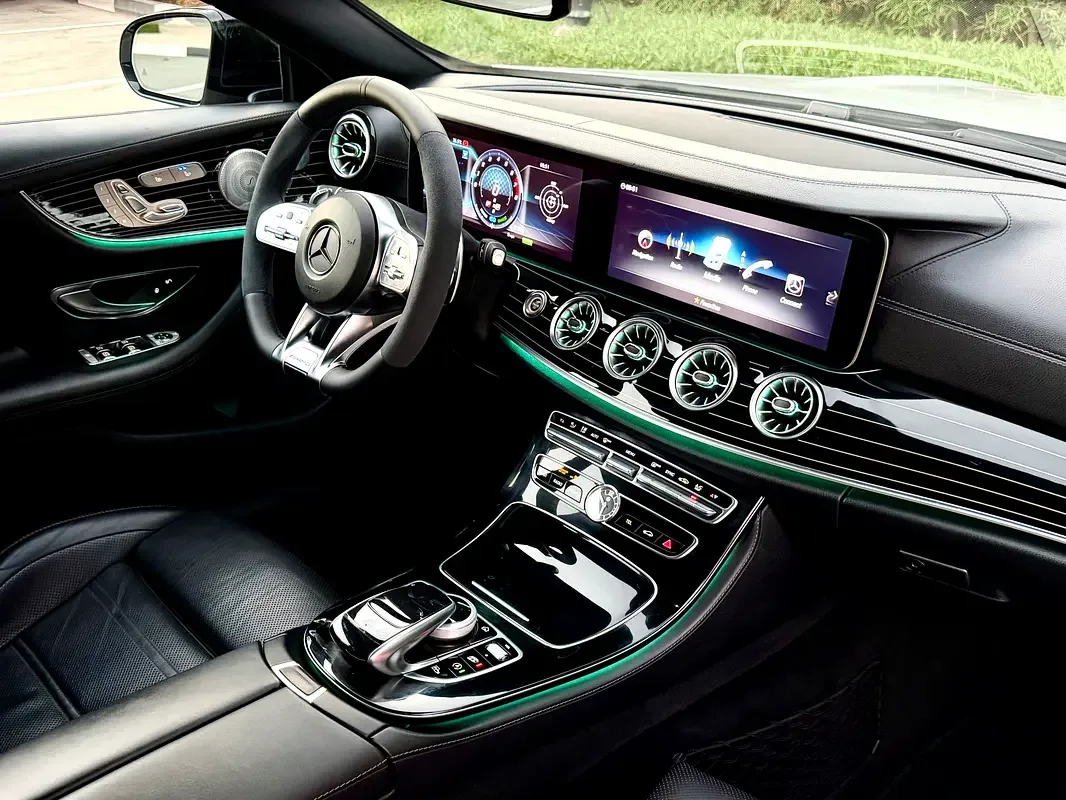 Mercedes-Benz E-Class E 53 4MATIC+ 9G-TRONIC (435 حصان) - 16