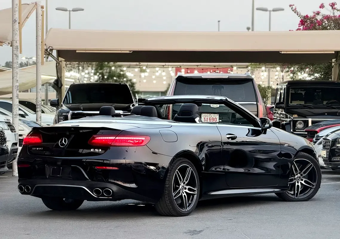 Mercedes-Benz E-Class E 53 9G-TRONIC 4MATIC+ (435 حصان) - 10