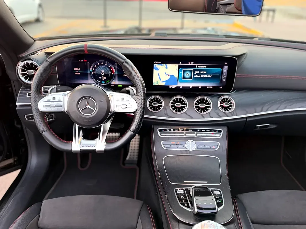 Mercedes-Benz E-Class E 53 9G-TRONIC 4MATIC+ (435 حصان) - 12