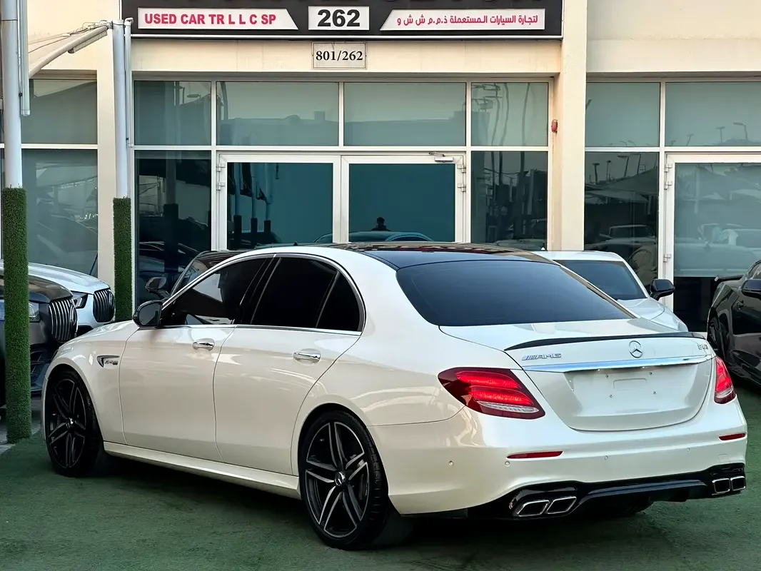 Mercedes-Benz E-Class E 63 AMG 4MATIC+ 9G-TRONIC (571 hp)