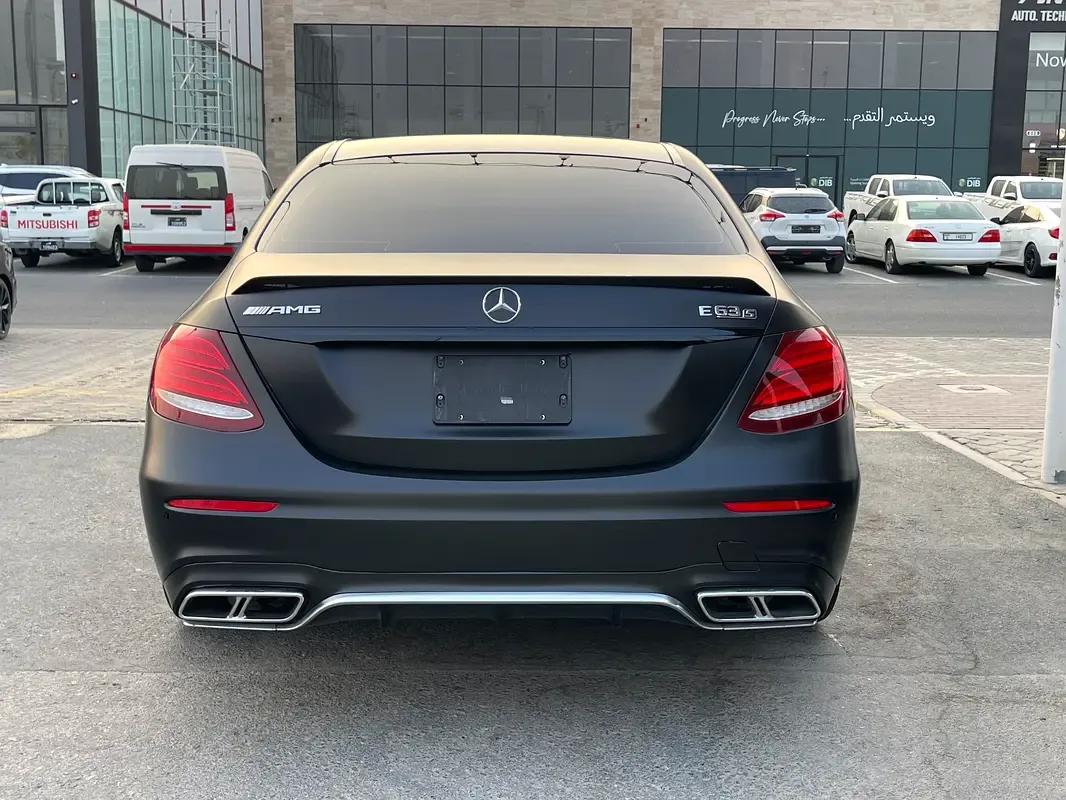 Mercedes-Benz E-Class E 63 AMG 4MATIC+ 9G-TRONIC (571 hp) - 4