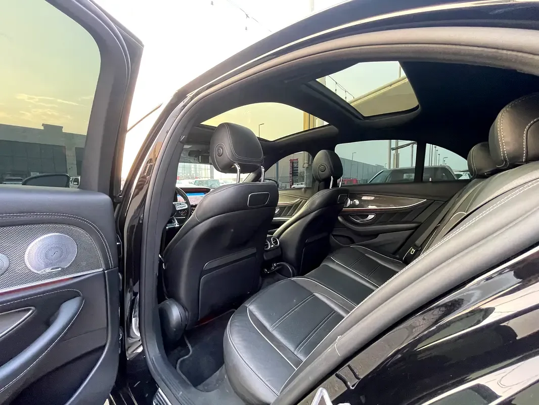 Mercedes-Benz E-Class E 63 AMG 4MATIC+ 9G-TRONIC (571 hp) - 14