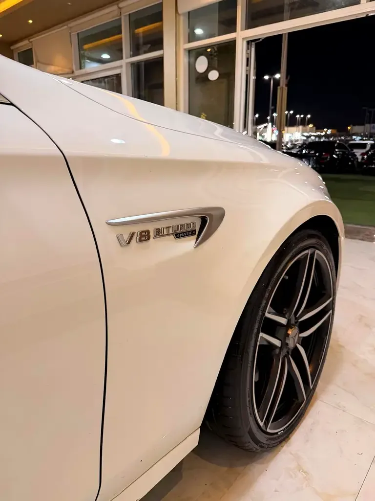 Mercedes-Benz E-Class E 63 AMG 4MATIC+ 9G-TRONIC (571 حصان) - 9