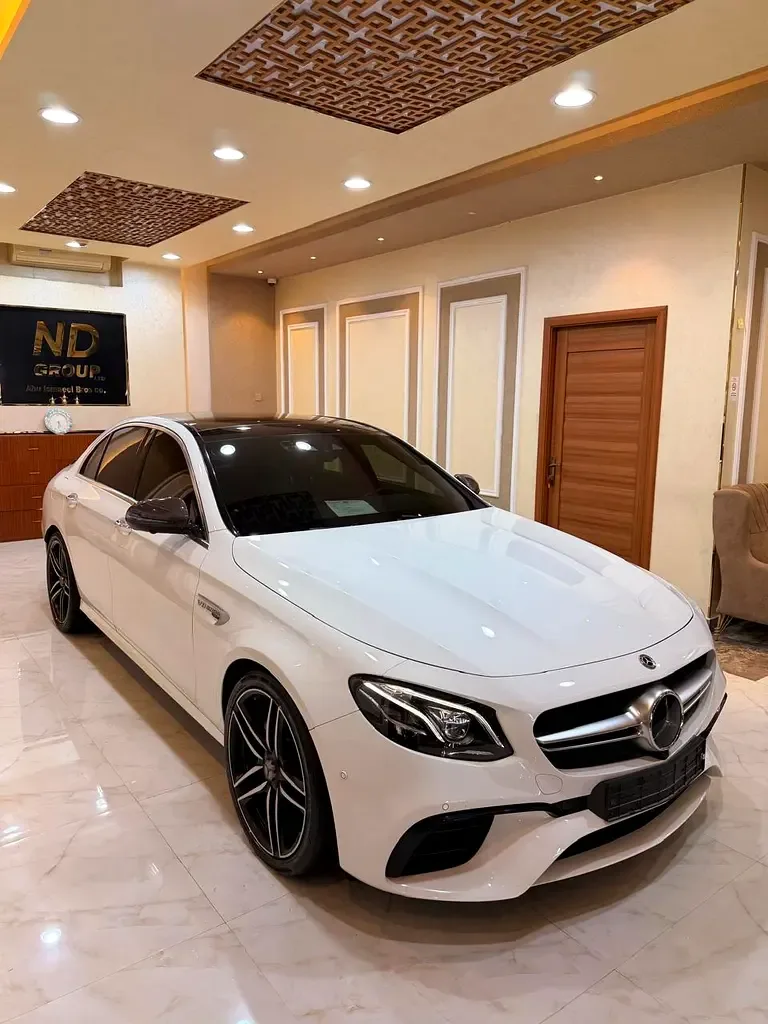 Mercedes-Benz E-Class E 63 AMG 4MATIC+ 9G-TRONIC (571 حصان) - 13