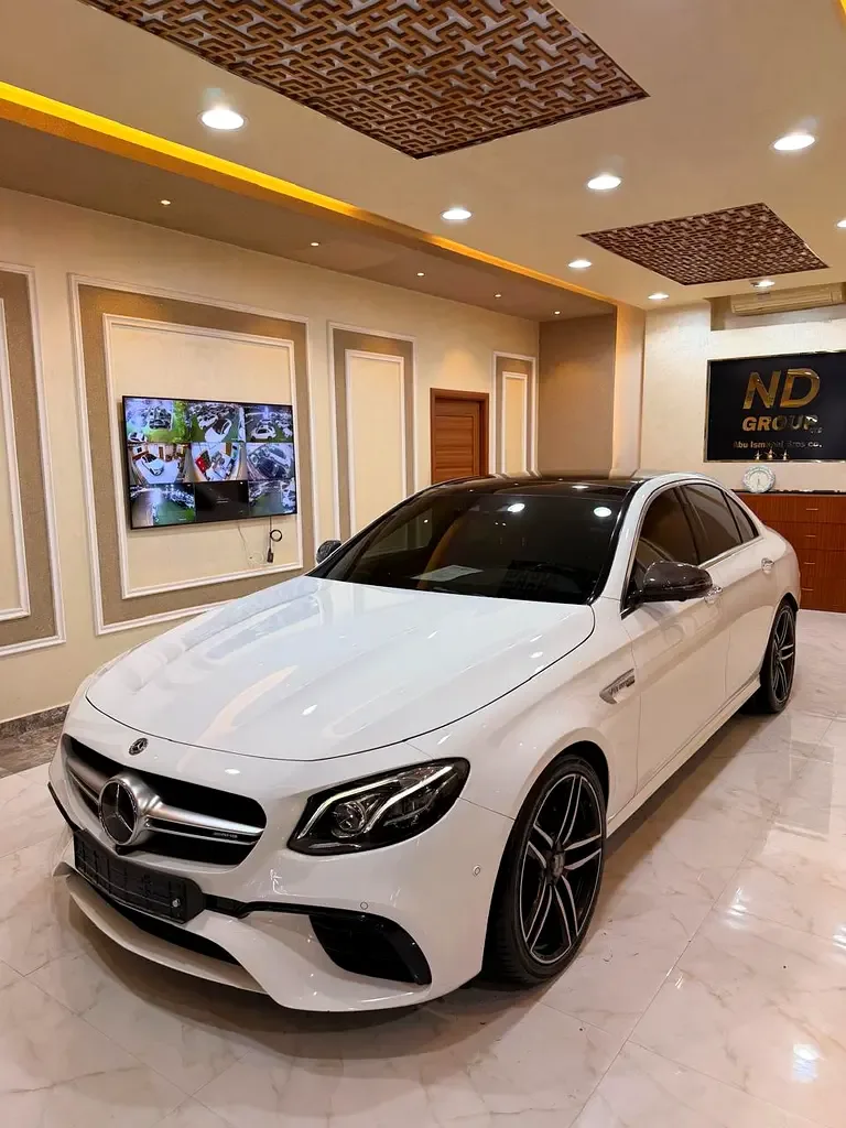 Mercedes-Benz E-Class E 63 AMG 4MATIC+ 9G-TRONIC (571 حصان) - 14