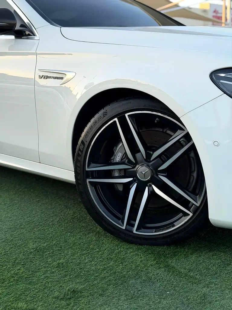 Mercedes-Benz E-Class E 63 AMG 4MATIC+ 9G-TRONIC (571 hp) - 8