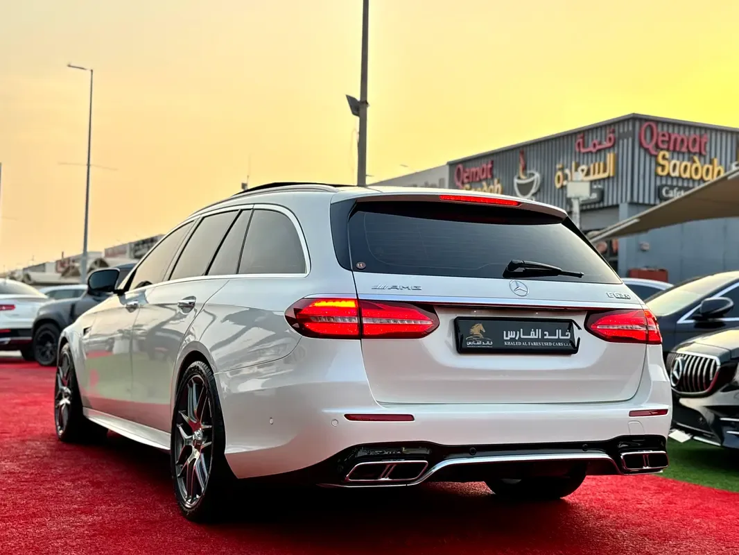 Mercedes-Benz E-Class E 63 AMG 4MATIC+ 9G-TRONIC (571 hp) - 9