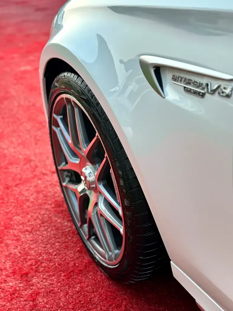 Mercedes-Benz E-Class E 63 AMG 4MATIC+ 9G-TRONIC (571 hp) - 20