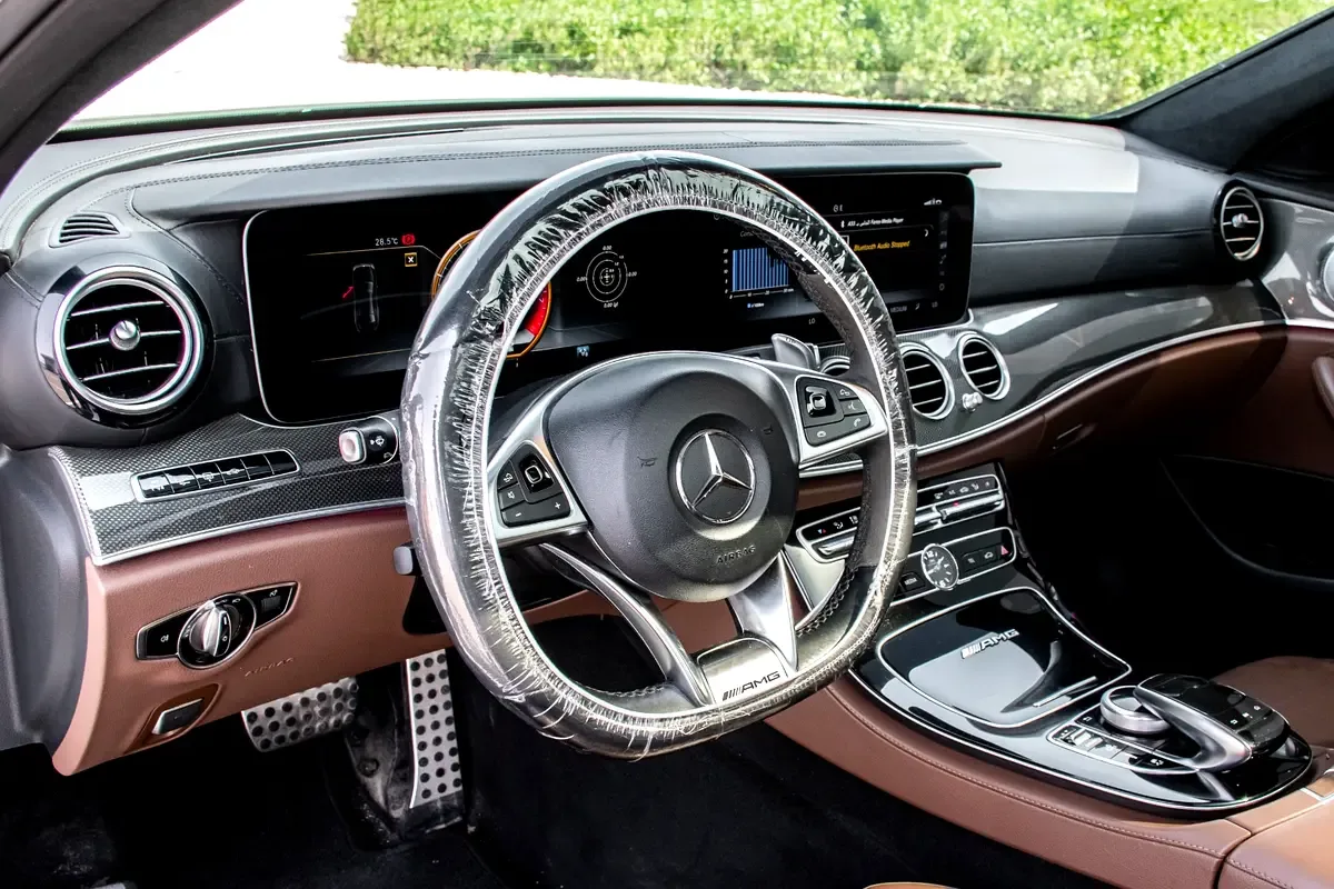 Mercedes-Benz E-Class E 63 AMG 4MATIC+ 9G-TRONIC (571 hp) - 10