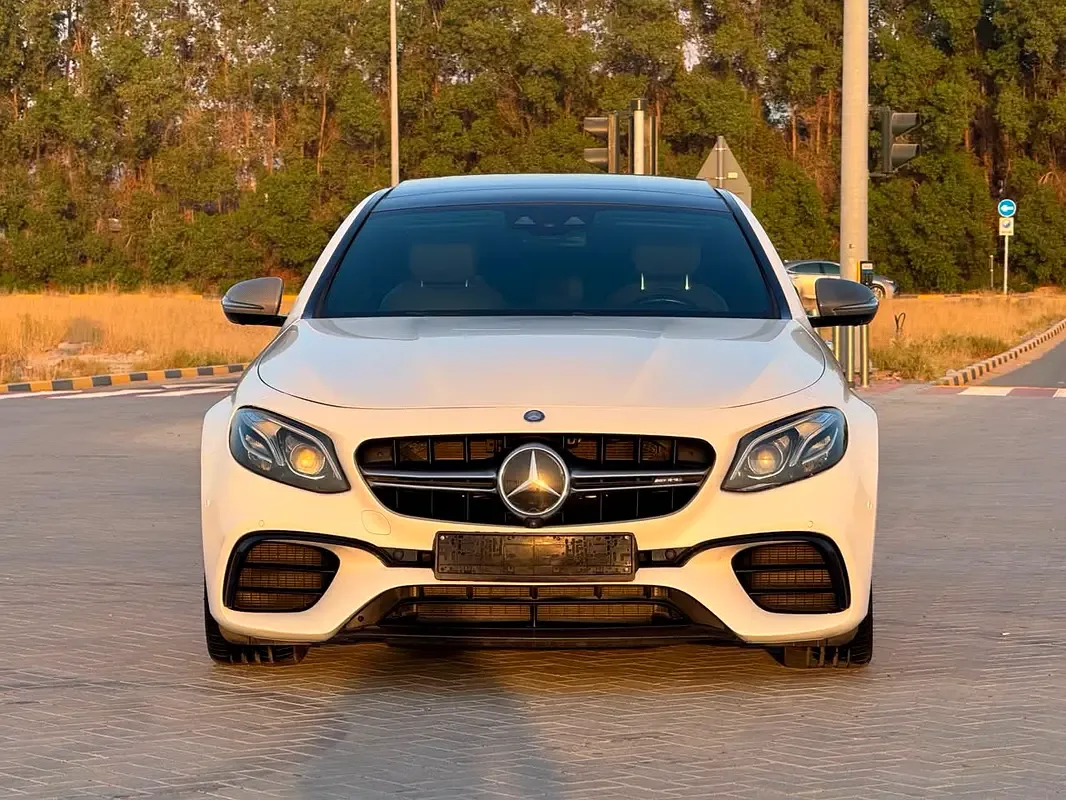 Mercedes-Benz E-Class E 63 AMG SpeedShift (557 hp)