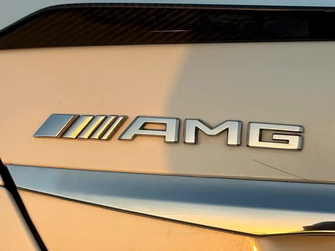 Mercedes-Benz E-Class E 63 AMG SpeedShift (557 hp) - 13