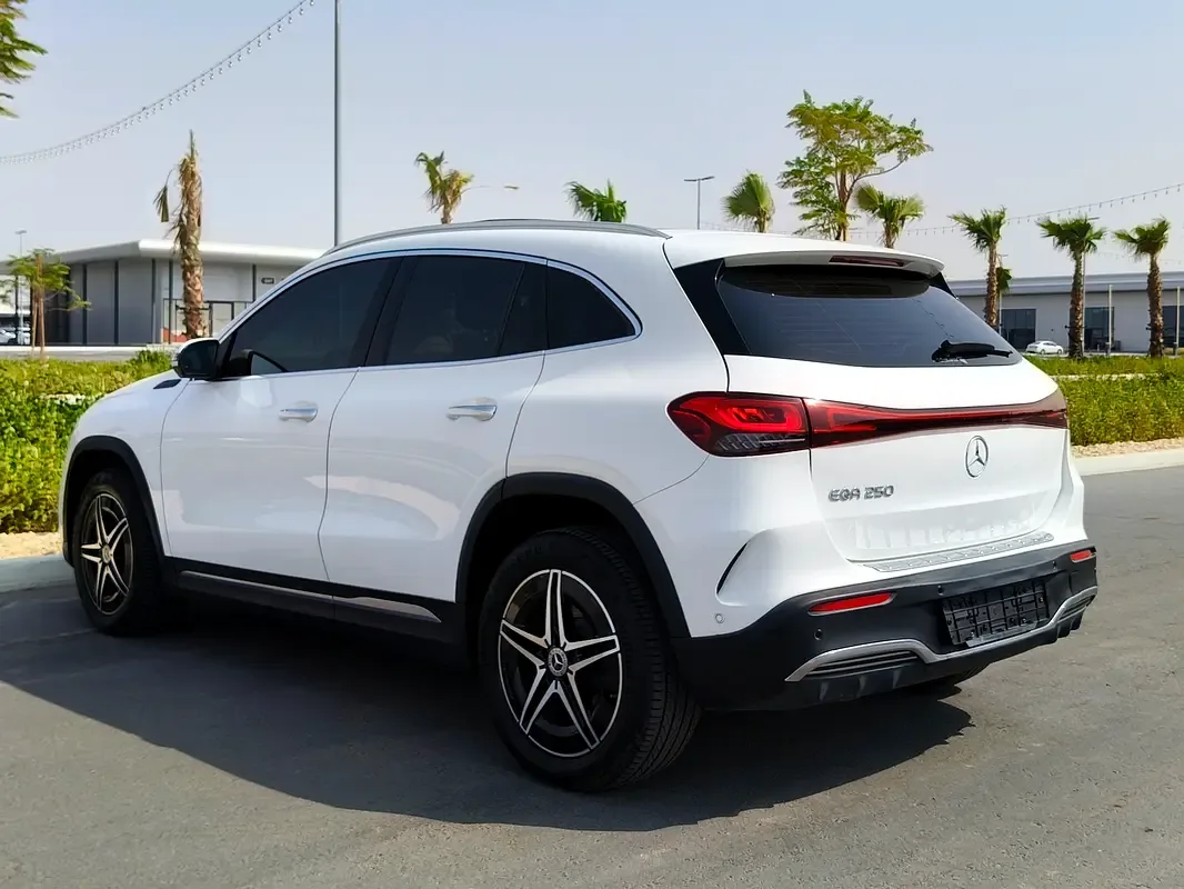 Mercedes-Benz EQA AT (190 hp) - 4