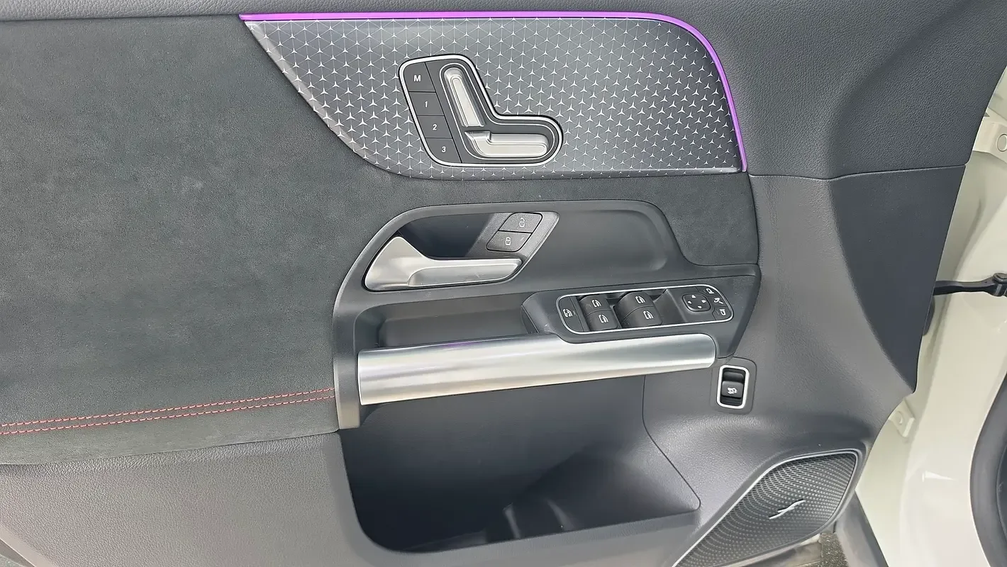 Mercedes-Benz EQA E AT (190 حصان) - 4