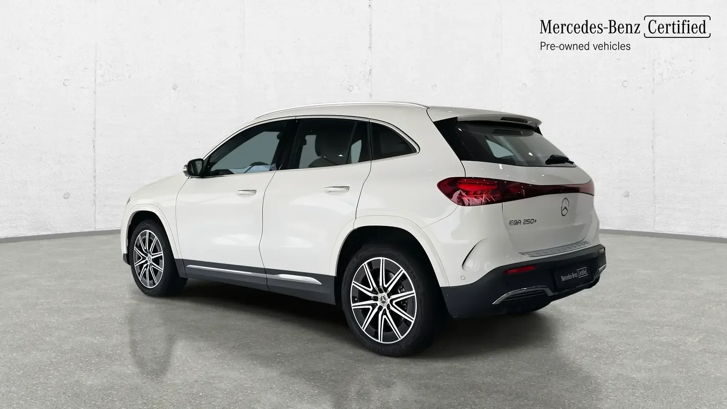 Mercedes-Benz EQA E AT (190 حصان) - 15