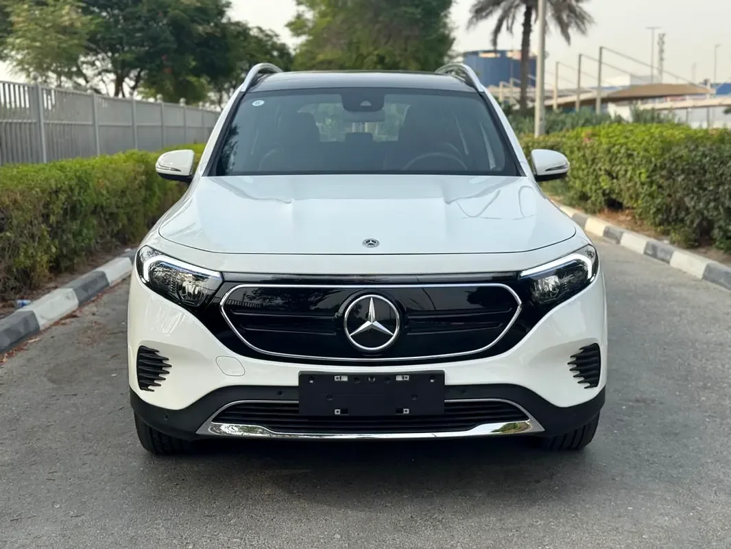 Mercedes-Benz EQB AT 4WD (292 حصان) - 2
