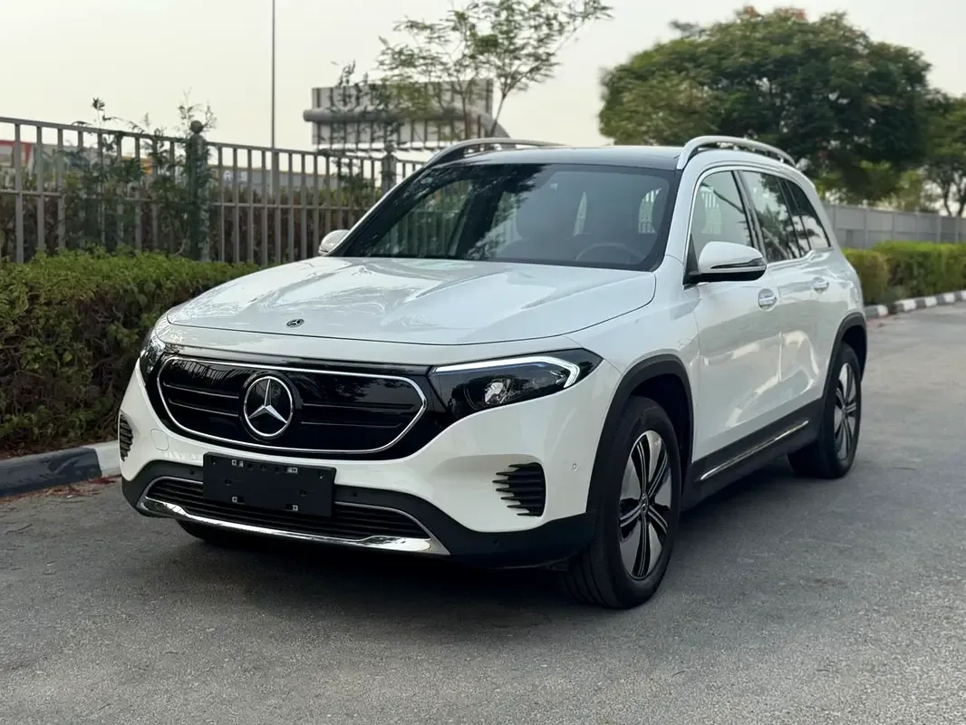 Mercedes-Benz EQB AT 4WD (292 hp)