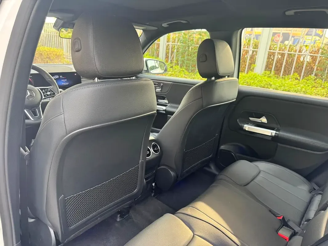 Mercedes-Benz EQB AT 4WD (292 حصان) - 10