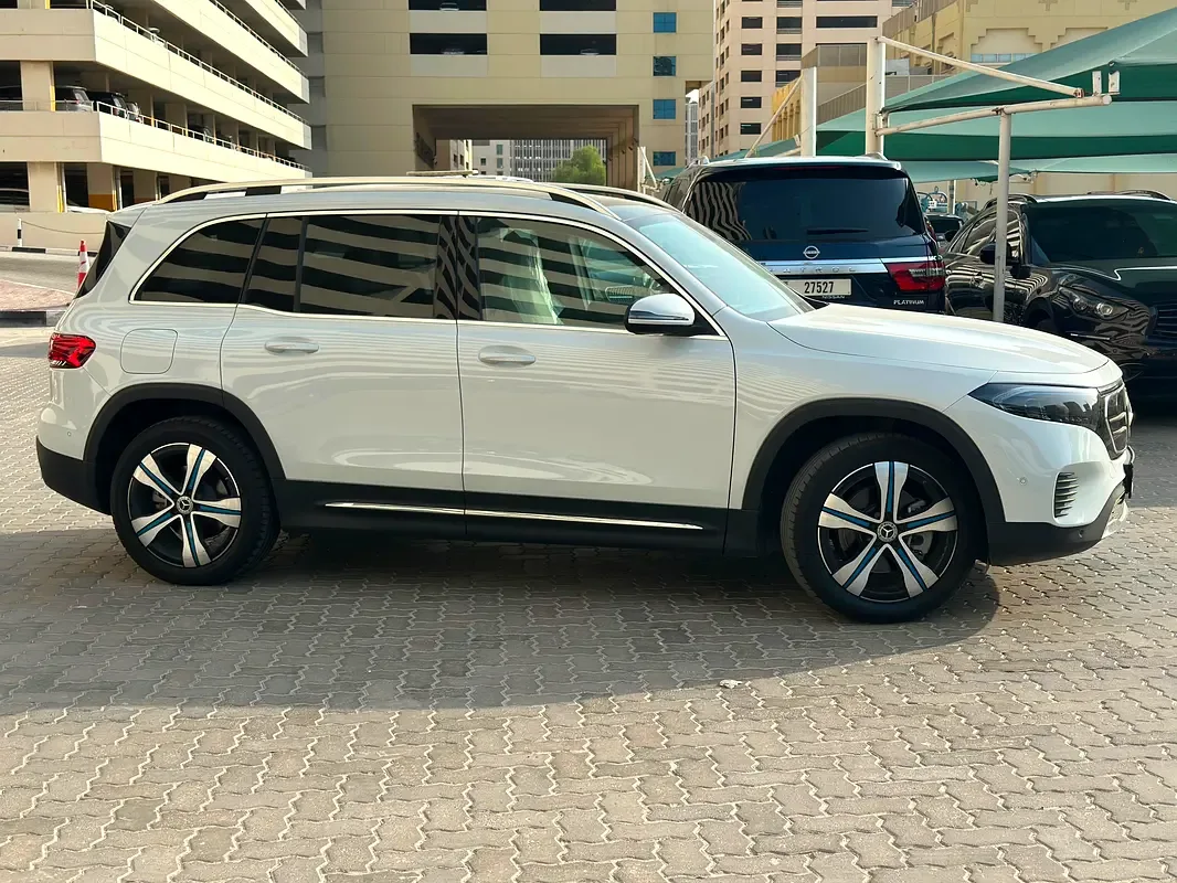 Mercedes-Benz EQB E AT AWD (228 حصان) - 4