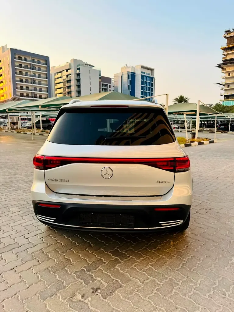 Mercedes-Benz EQB E AT AWD (228 حصان) - 6