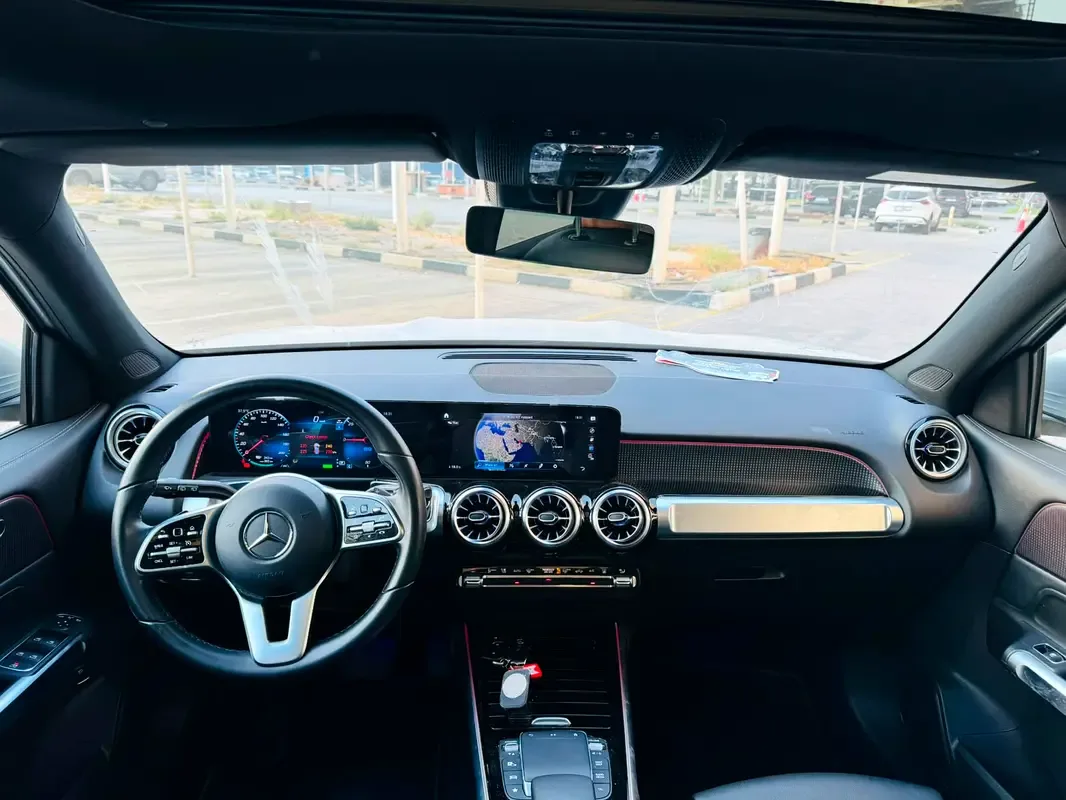 Mercedes-Benz EQB E AT AWD (228 حصان) - 4