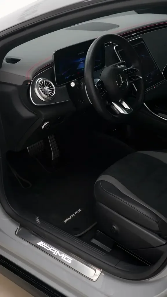 Mercedes-Benz EQE AT 4WD (408 hp) - 15