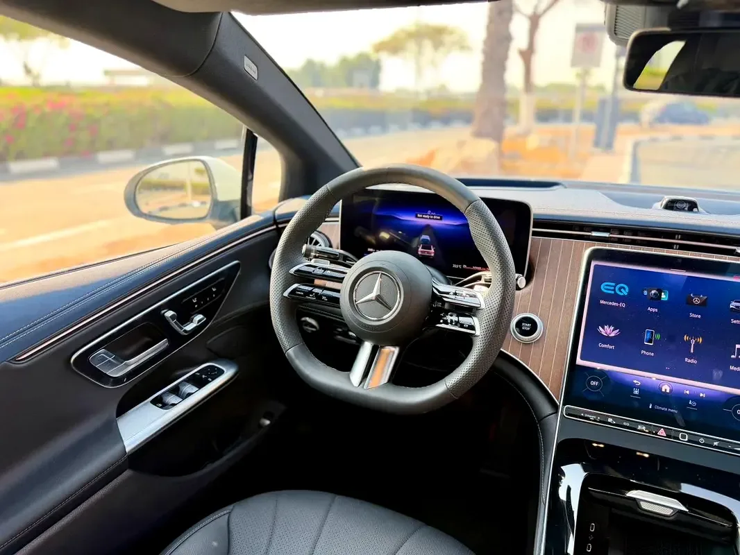 Mercedes-Benz EQE AT 4WD (408 حصان) - 9