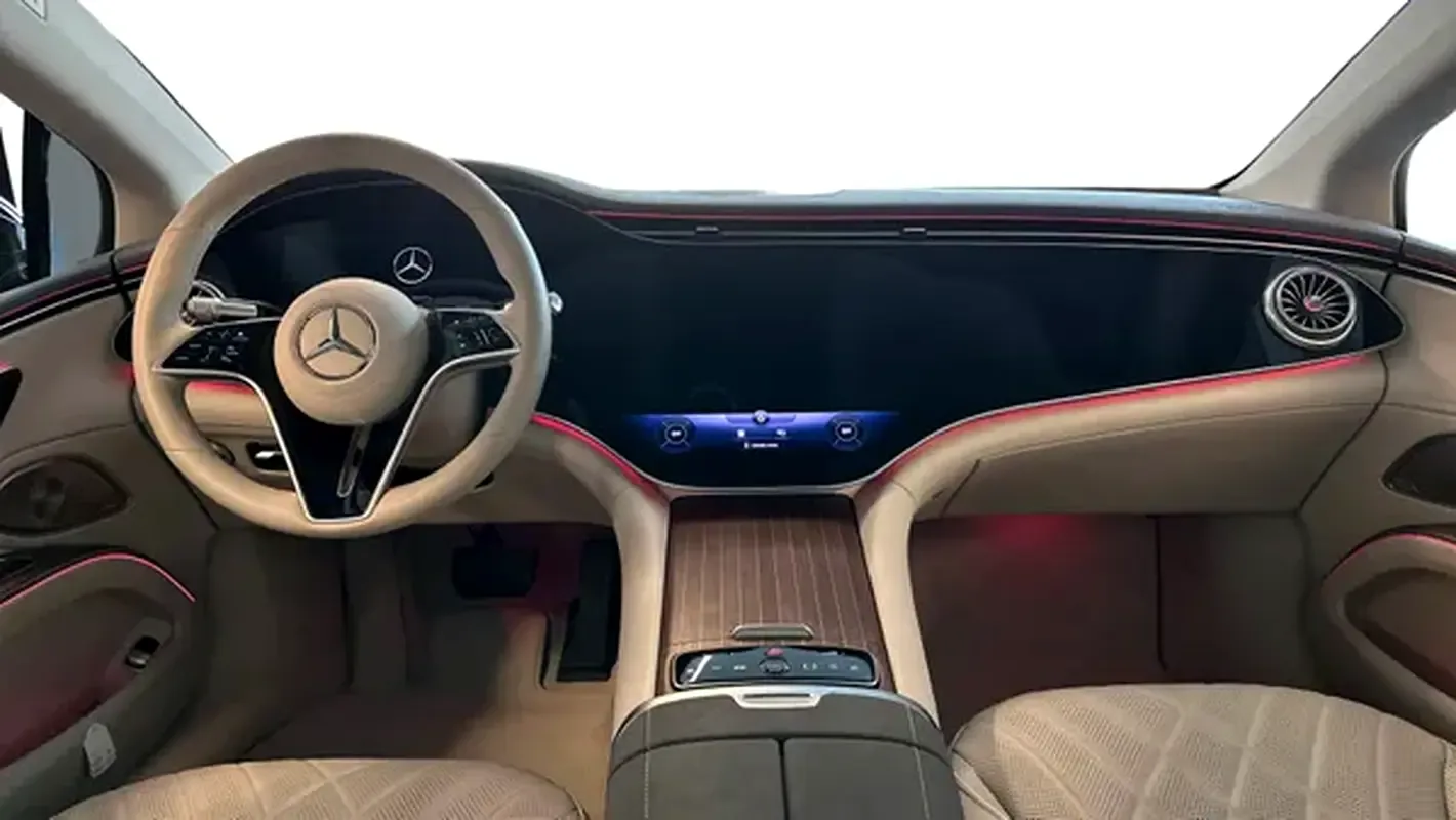 Mercedes-Benz EQS AT 4WD (524 حصان) - 11
