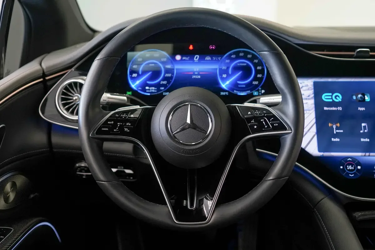 Mercedes-Benz EQS AT 4WD (524 hp) - 8